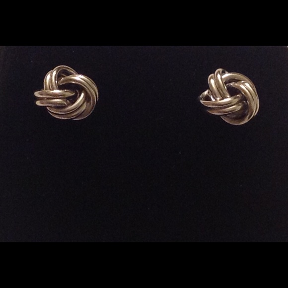 LAST 1 🌺 STERLING SILVER (925) LOVE KNOT EARRINGS - Picture 2 of 3
